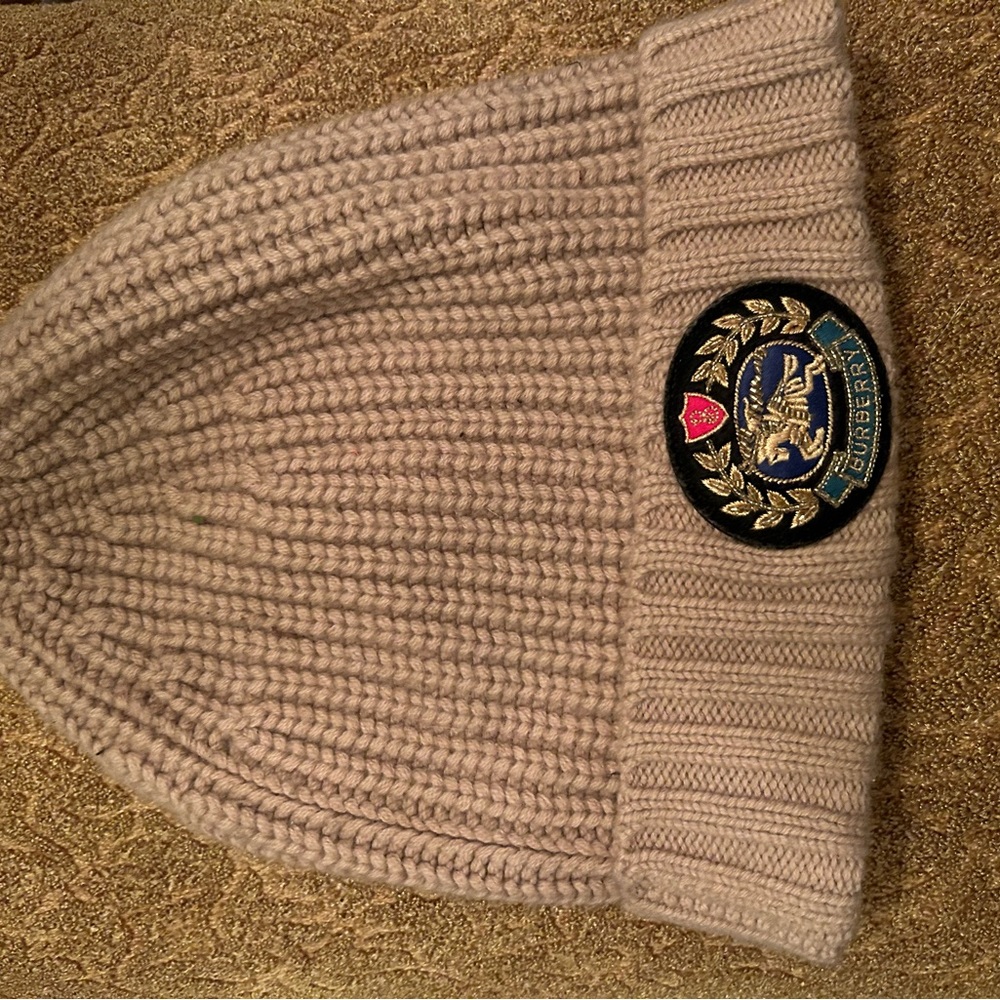 Burberry knit beanie